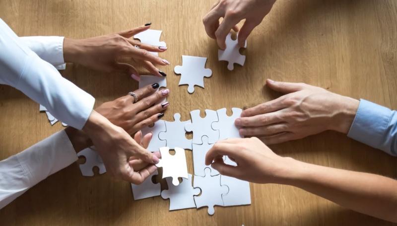 Collaoration puzzle collaoration puzzle